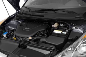 2012_hyundai_veloster_2dr-hatchback_base_en_evox_1_500