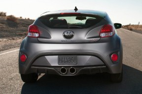 2013_hyundai_veloster_2dr-hatchback_base_r_oem_2_500